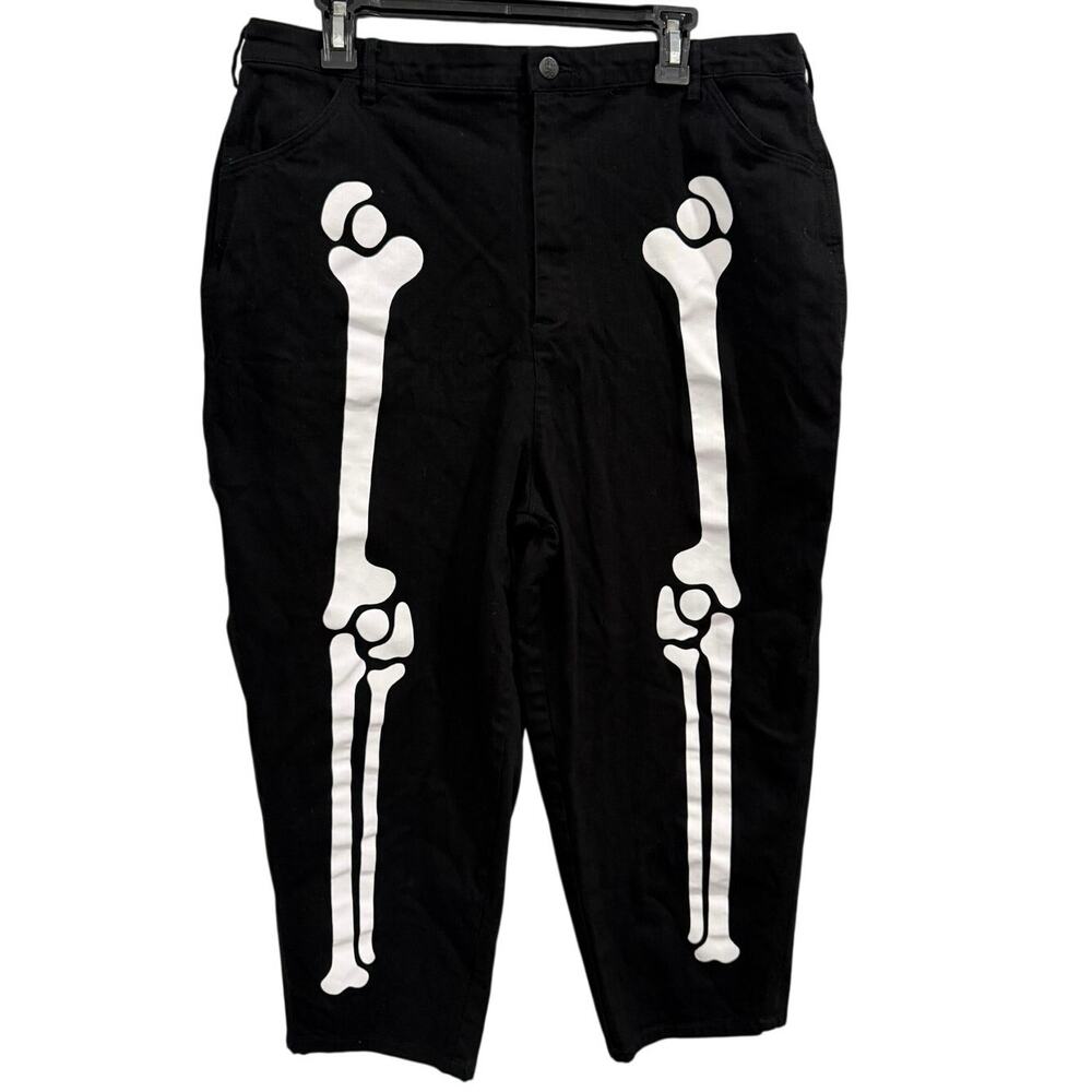 ModCloth x Black Friday Plus 18 White Skeleton Cargo Carpenter Jeans EUC Goth